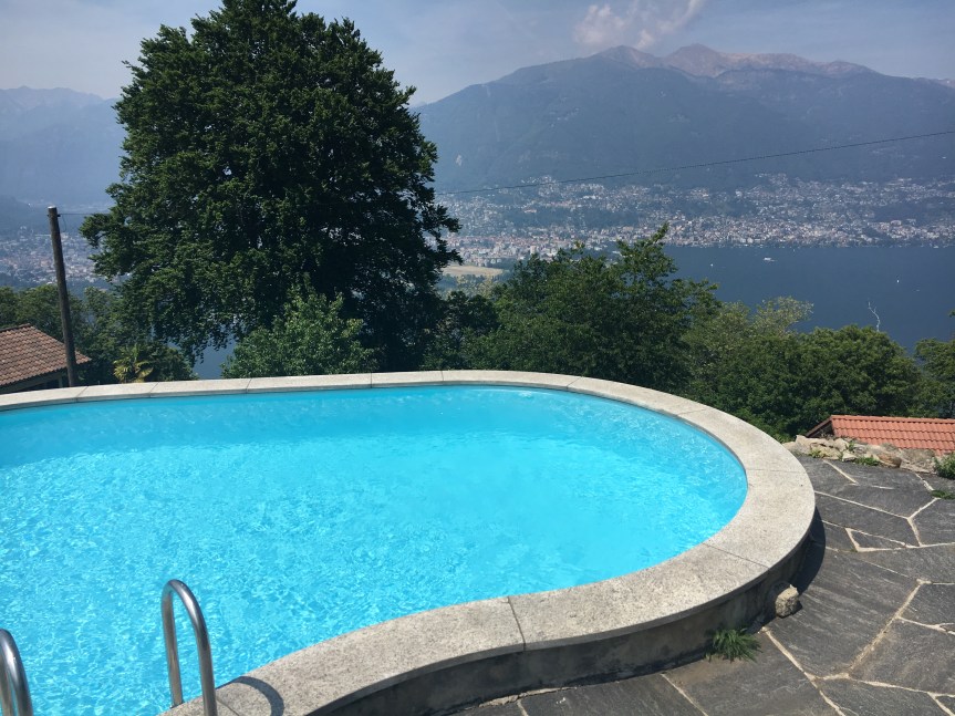 Pool von Sass das Grüm